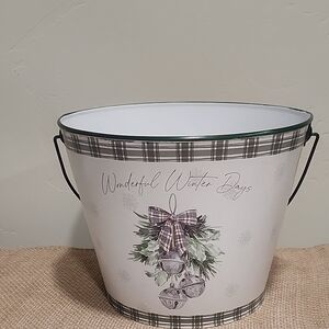 Winter Days Decorative Bucket